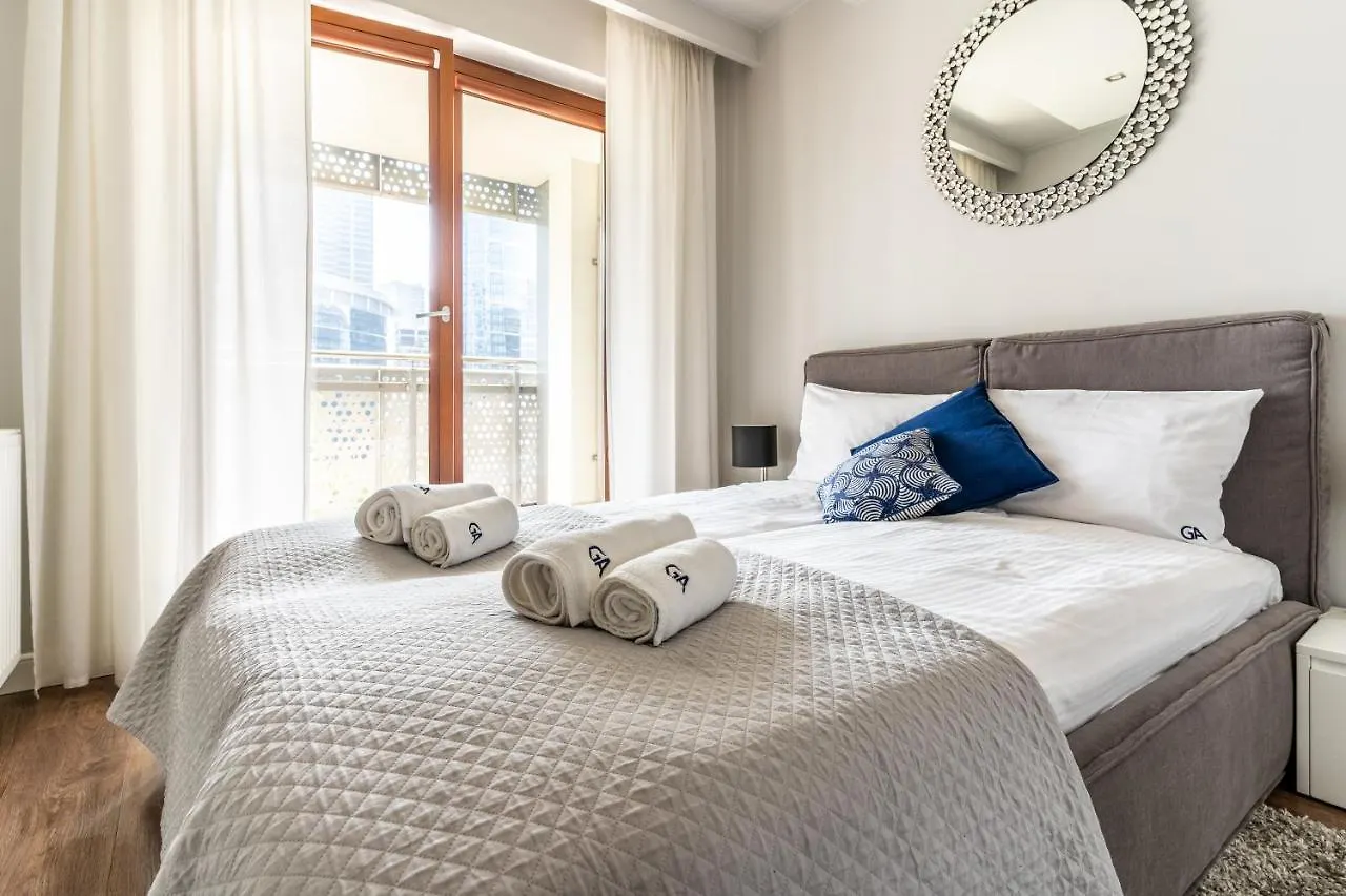 Golden Apartments - Oxygen Residence Varsovia 0*,  Polonia
